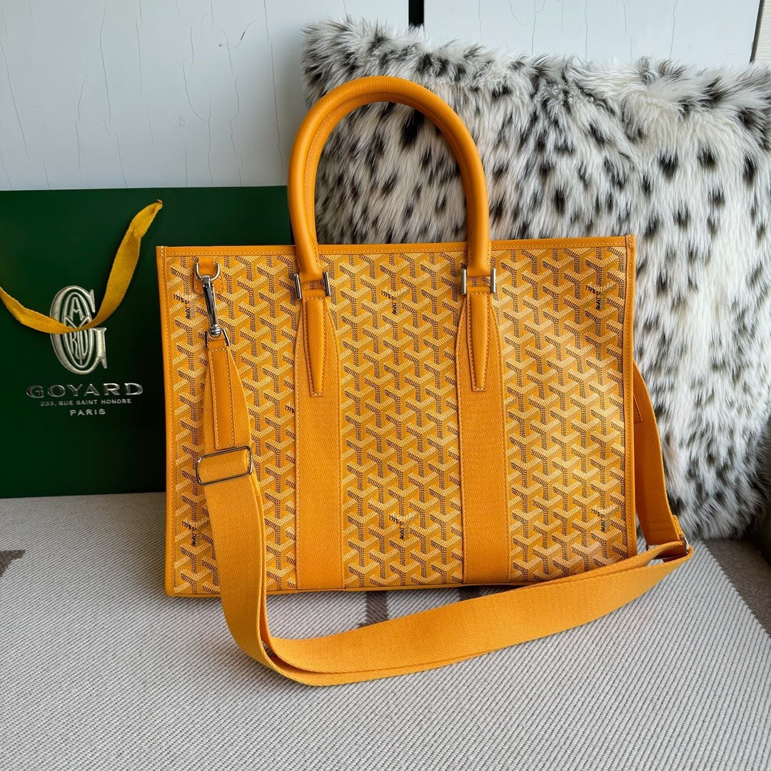 Goyard Morvan document case Yellow