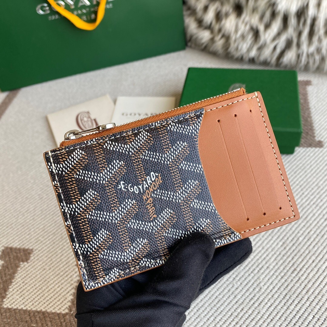 Goyard Bourbon Zipped Card Holder in black and tan