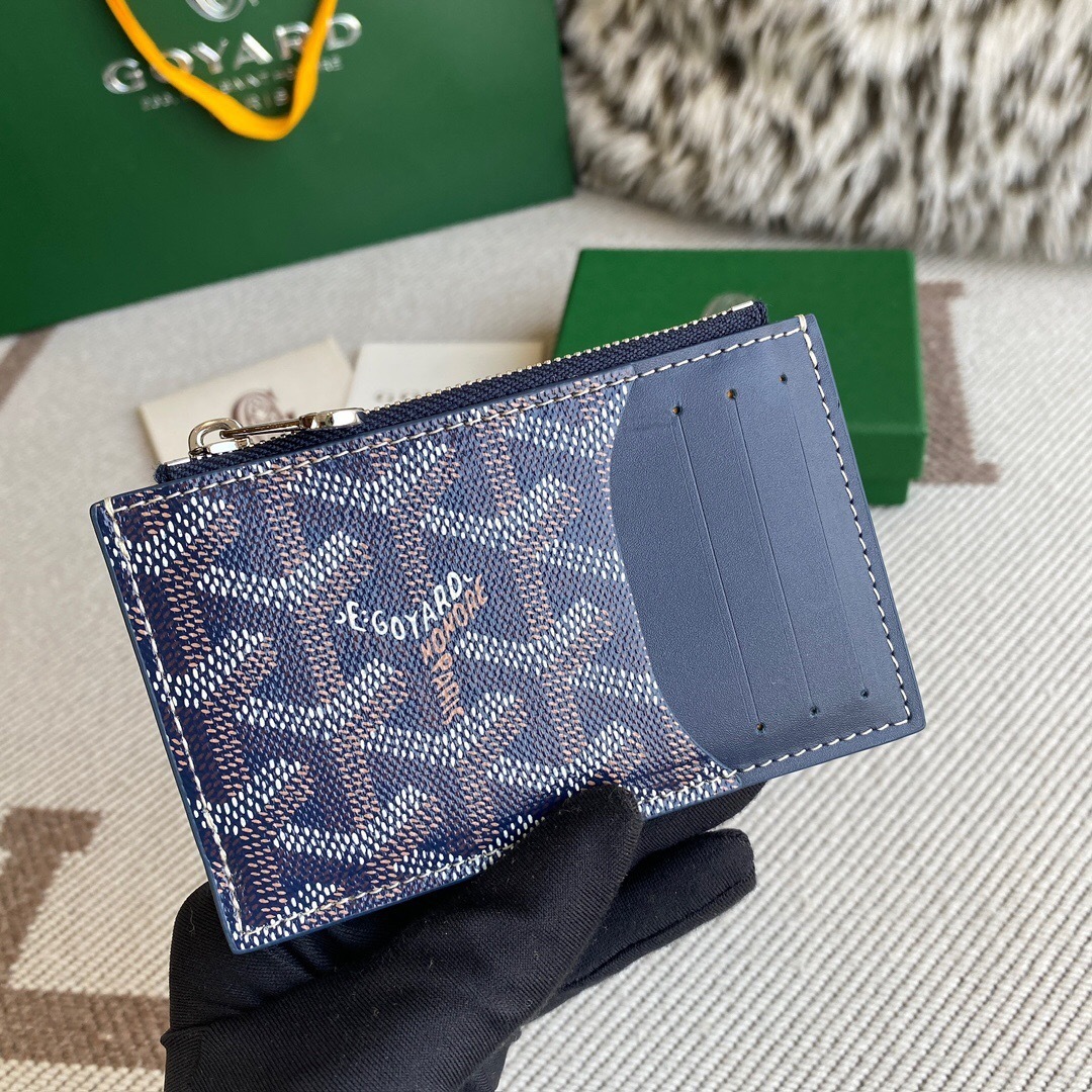 Goyard Bourbon Zipped Card Holder in navy blue calfskin leather with the Goyardine chevron print
