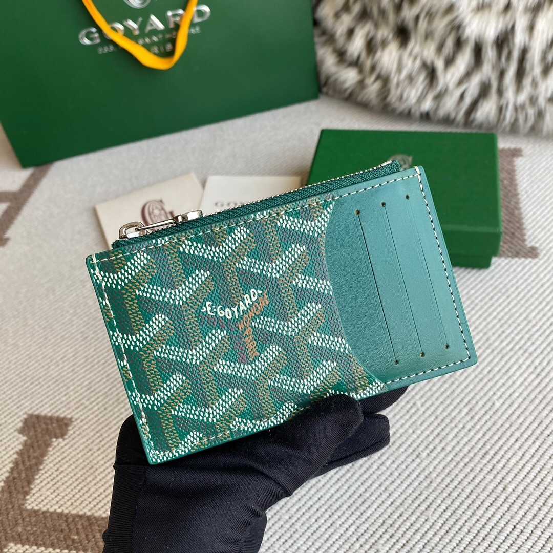 Goyard Bourbon Zipped Card Holder in green with the signature Goyardine monogram pattern
