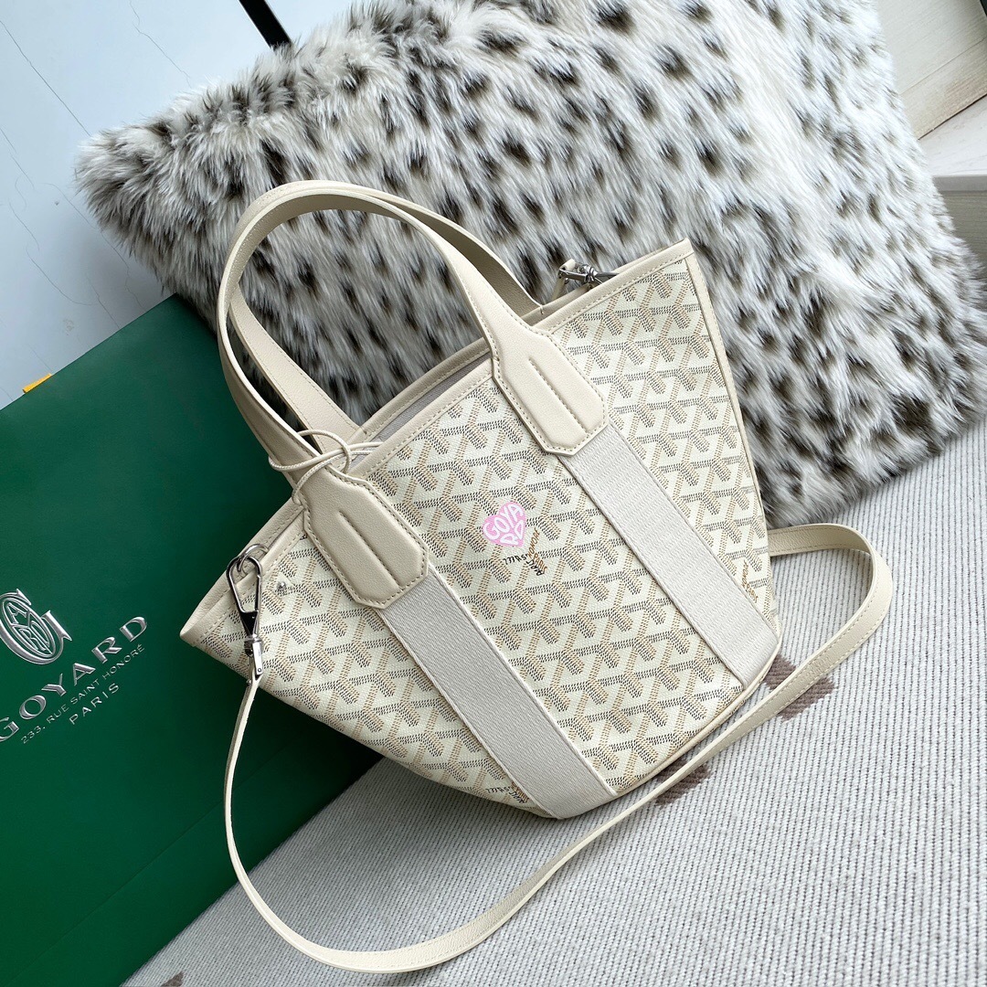 Goyard Belharra PM tote bag in a light beige Goyardine canvas with a removable strap