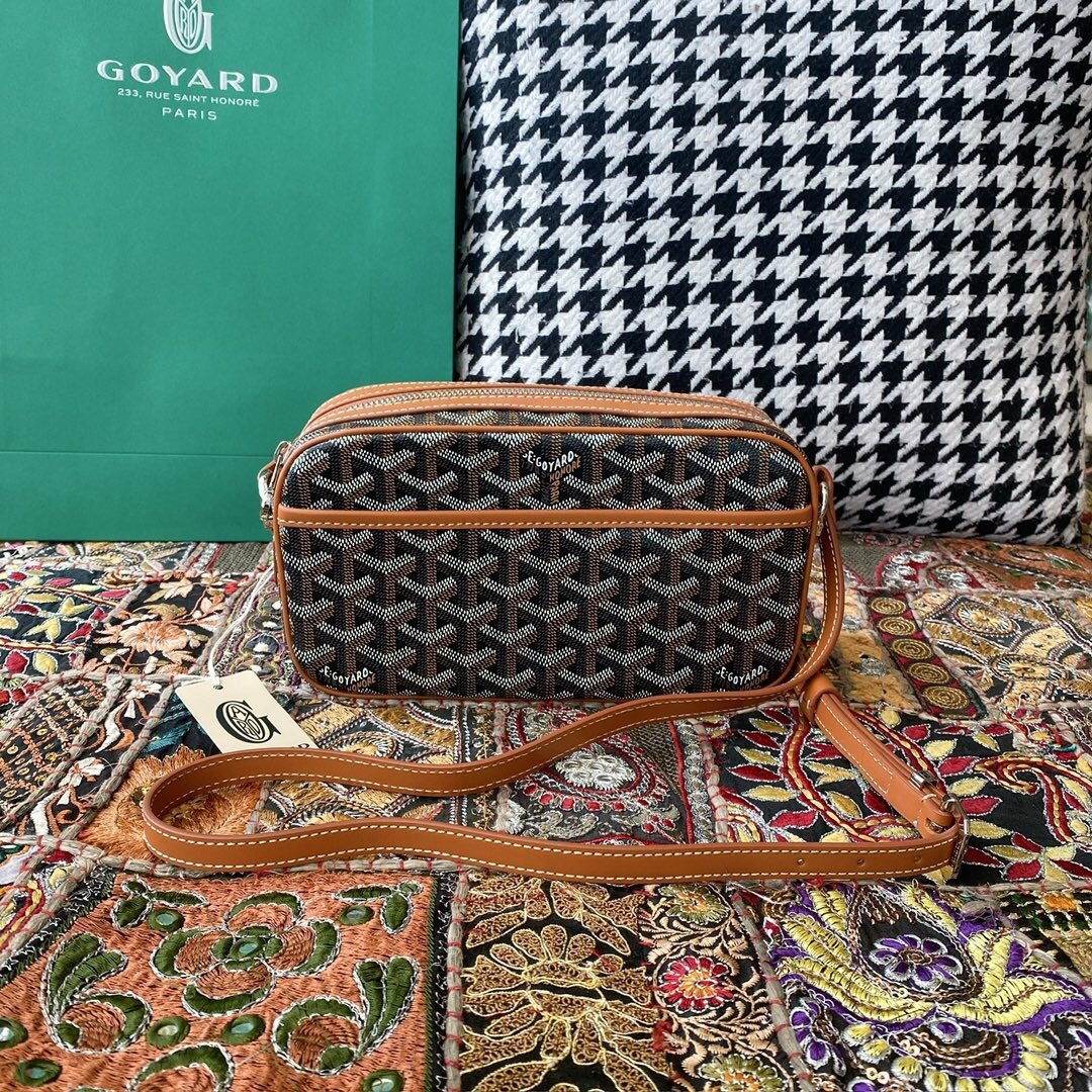 Goyard Cap-Vert PM bag in the black and tan colorway