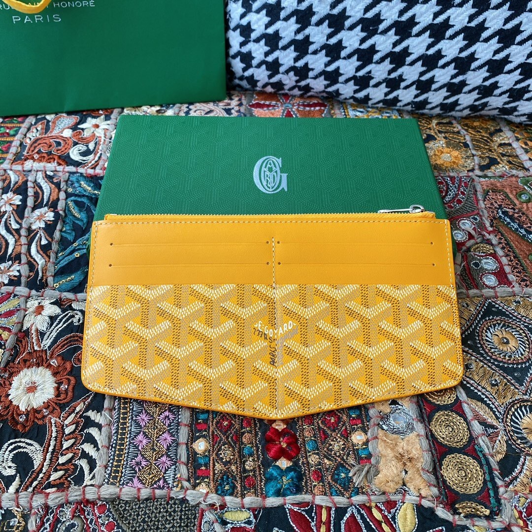Goyard Insert Louise wallet in yellow Goyardine canvas and Vauzelles calfskin