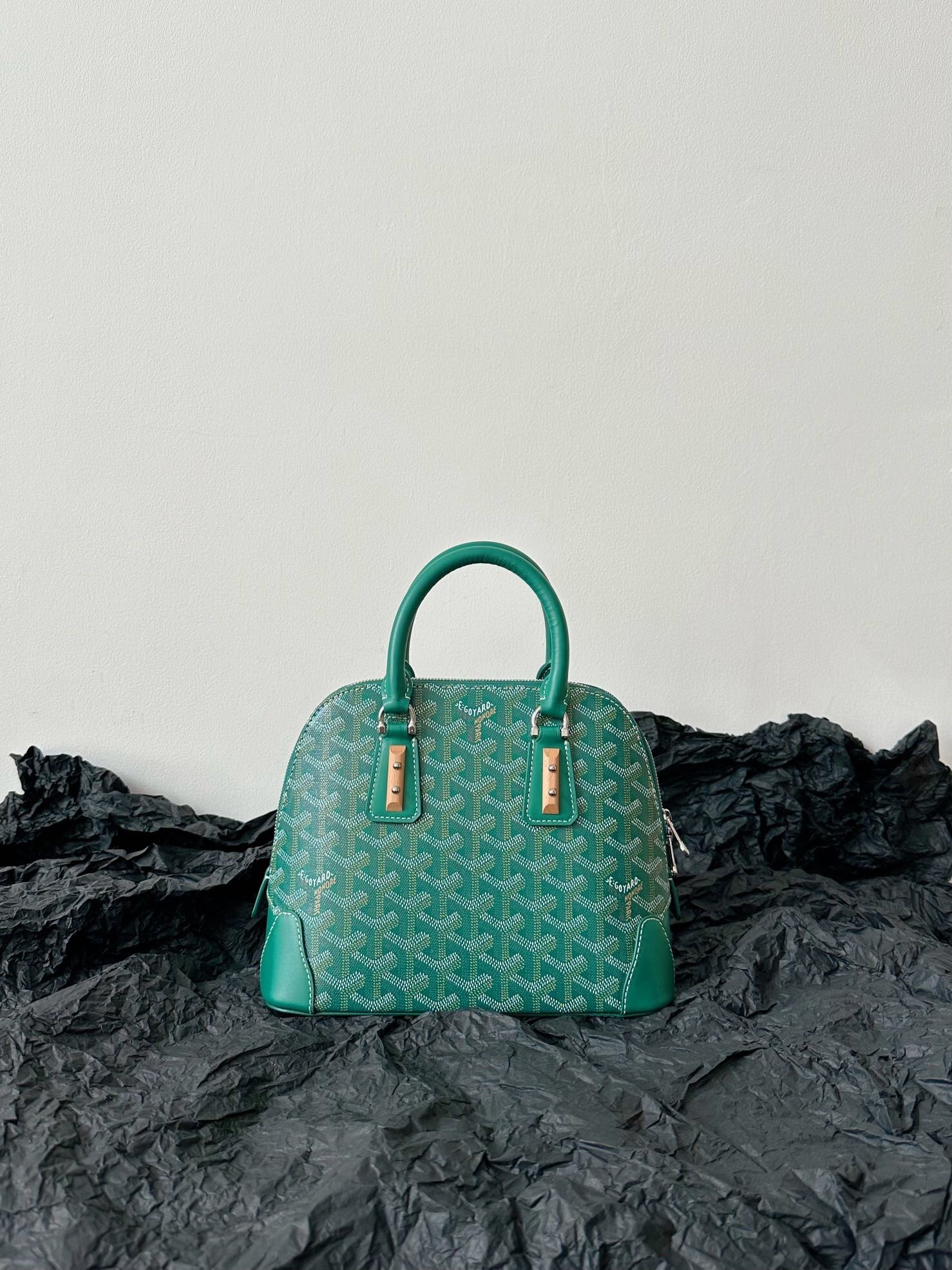 Goyard Mini Vendôme handbag in a green colorway