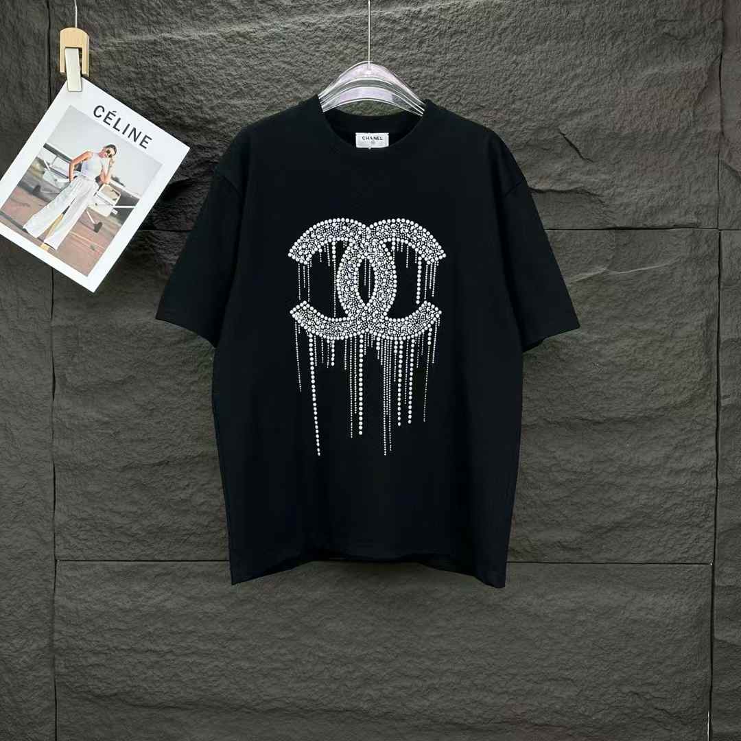 Chanel T-shirt with a rhinestone-embellished dripping CC logo black