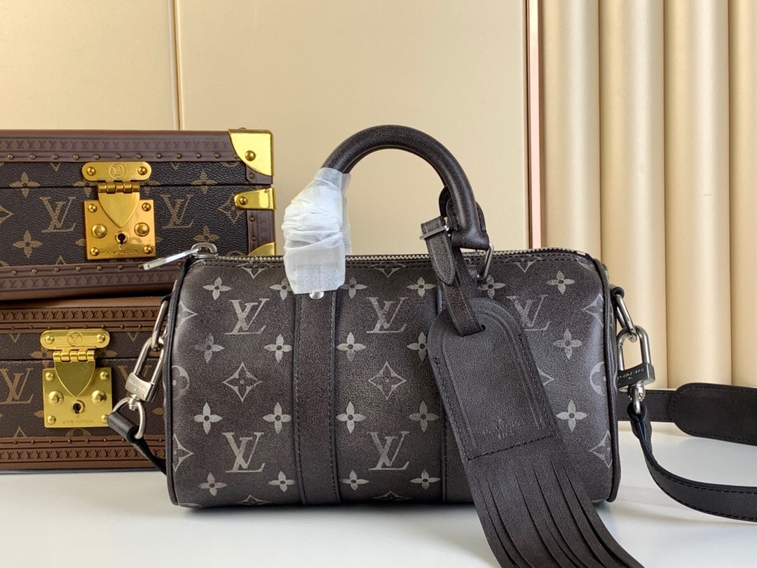 LV Keepall Bandoulière 25 bag in Monogram Eclipse Reverse canvas
