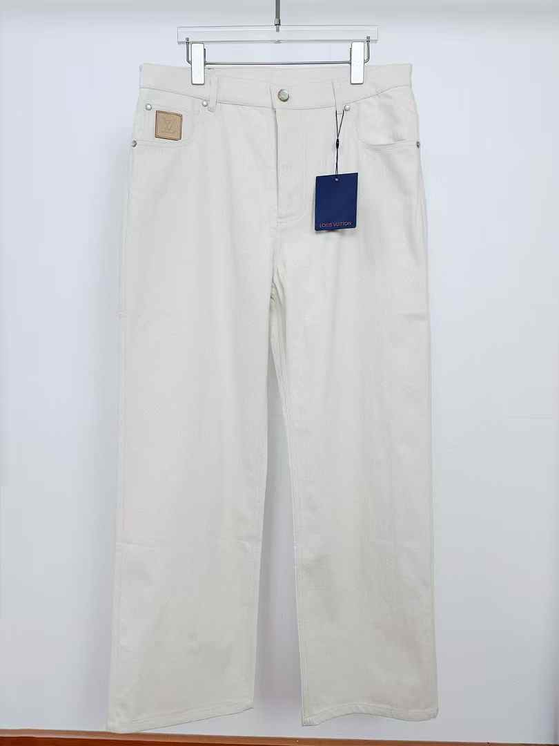LV Perfect Vintage Wide Leg Crop Jeans in white