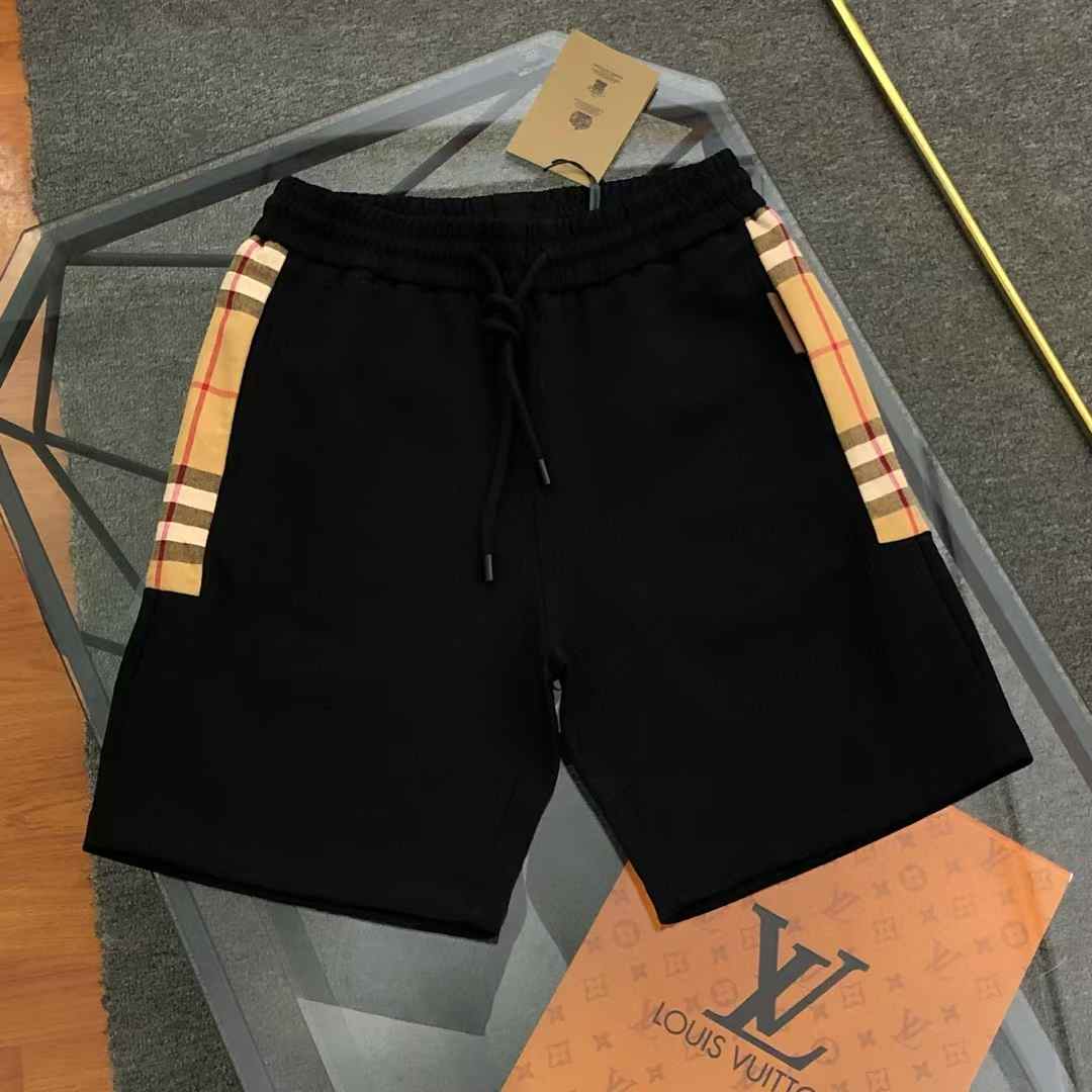 Burberry shorts check pattern on the side panels
