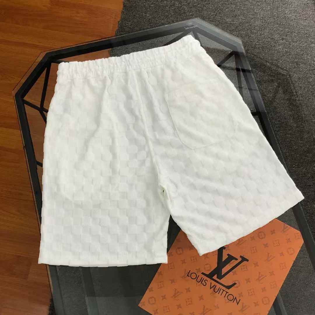 LV Men's plaid shorts