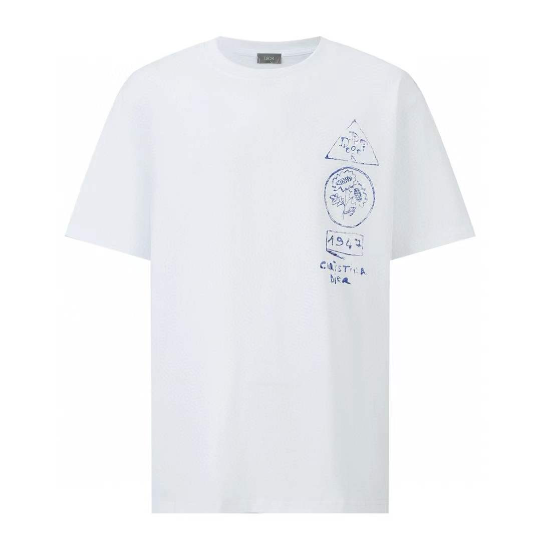 Dior And Hylton Nel T-Shirt white with a relaxed fit.