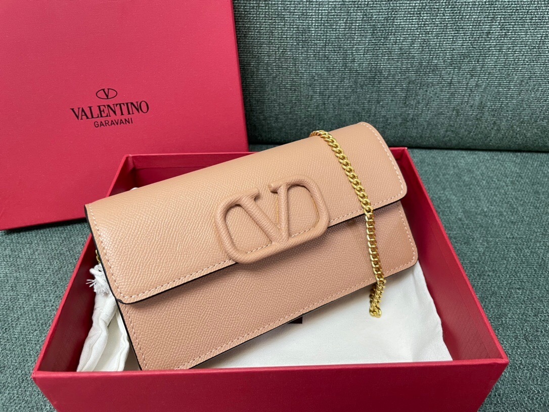 Valentino Garavani VLogo Signature leather wallet on chain