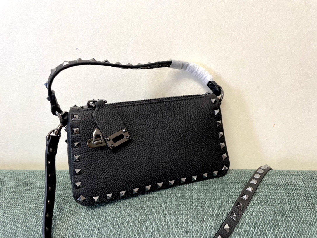 Valentino Garavani Small Rockstud crossbody bag in black grainy calfskin leather