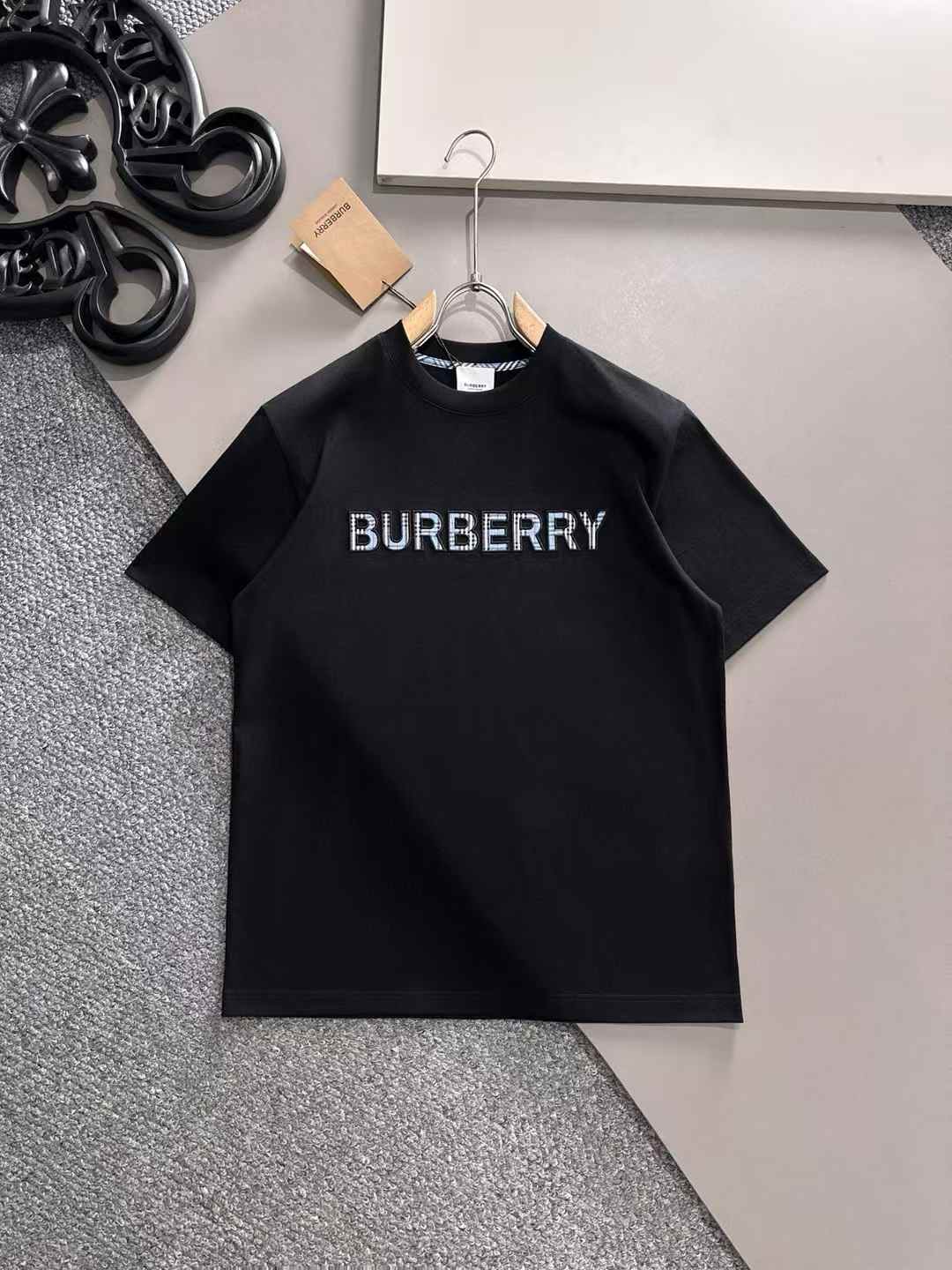 Burberry logo-print cotton t-shirt black