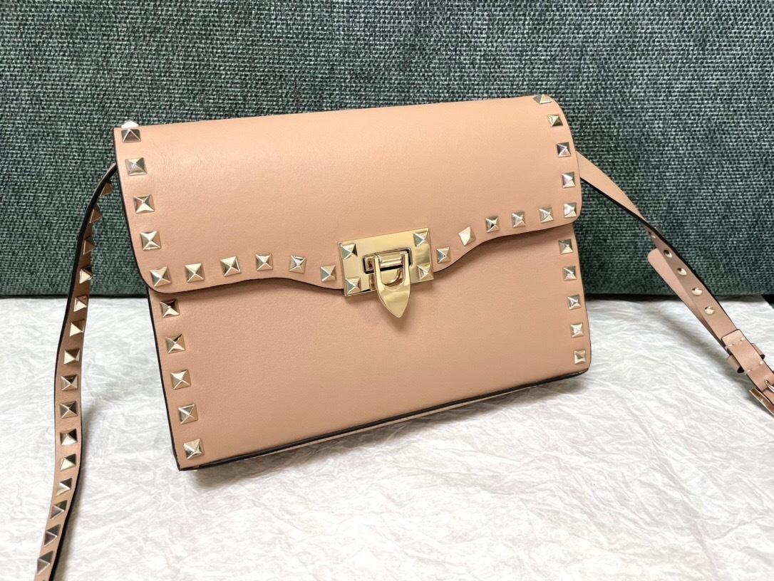 Valentino Garavani Rockstud crossbody bag