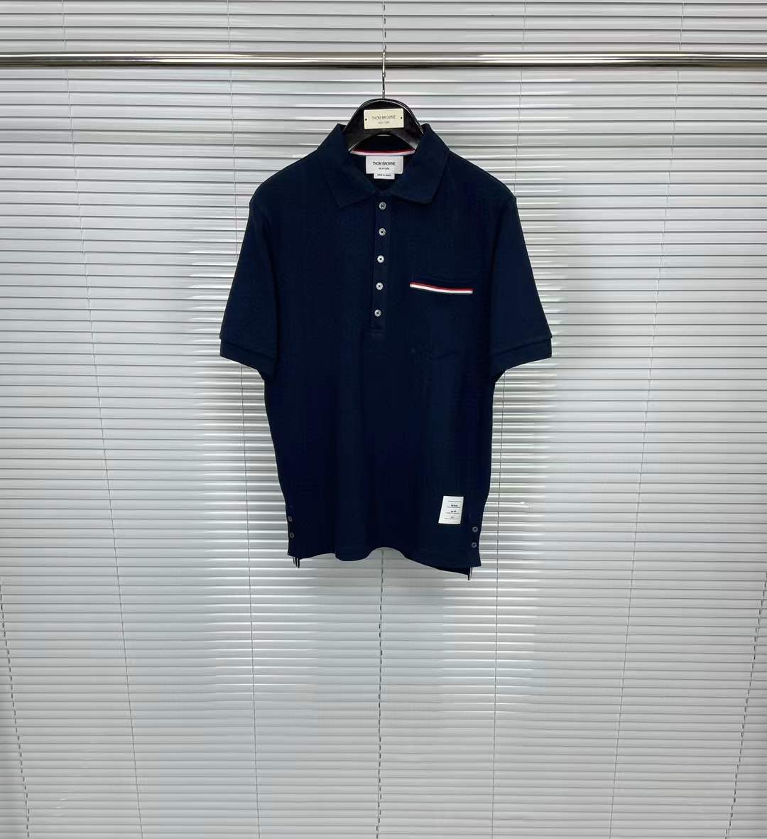 thom browne t-shirt