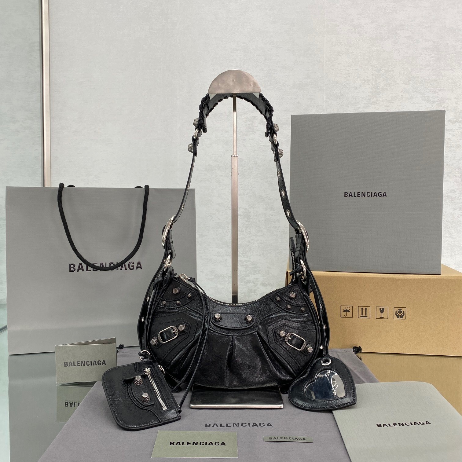 Balenciaga black calf leather Le Cagole shoulder bag