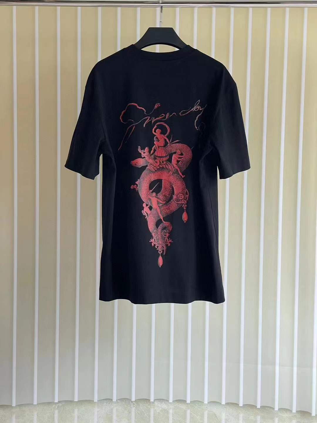 Givenchy Men's Snake CNY Back Logo Regular Fit T-Shirt in black cotton