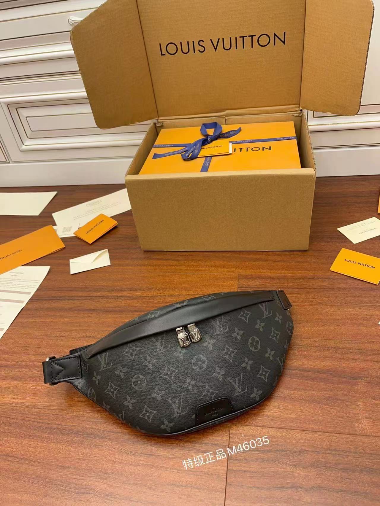 LV M46035 Discovery Bumbag PM bag