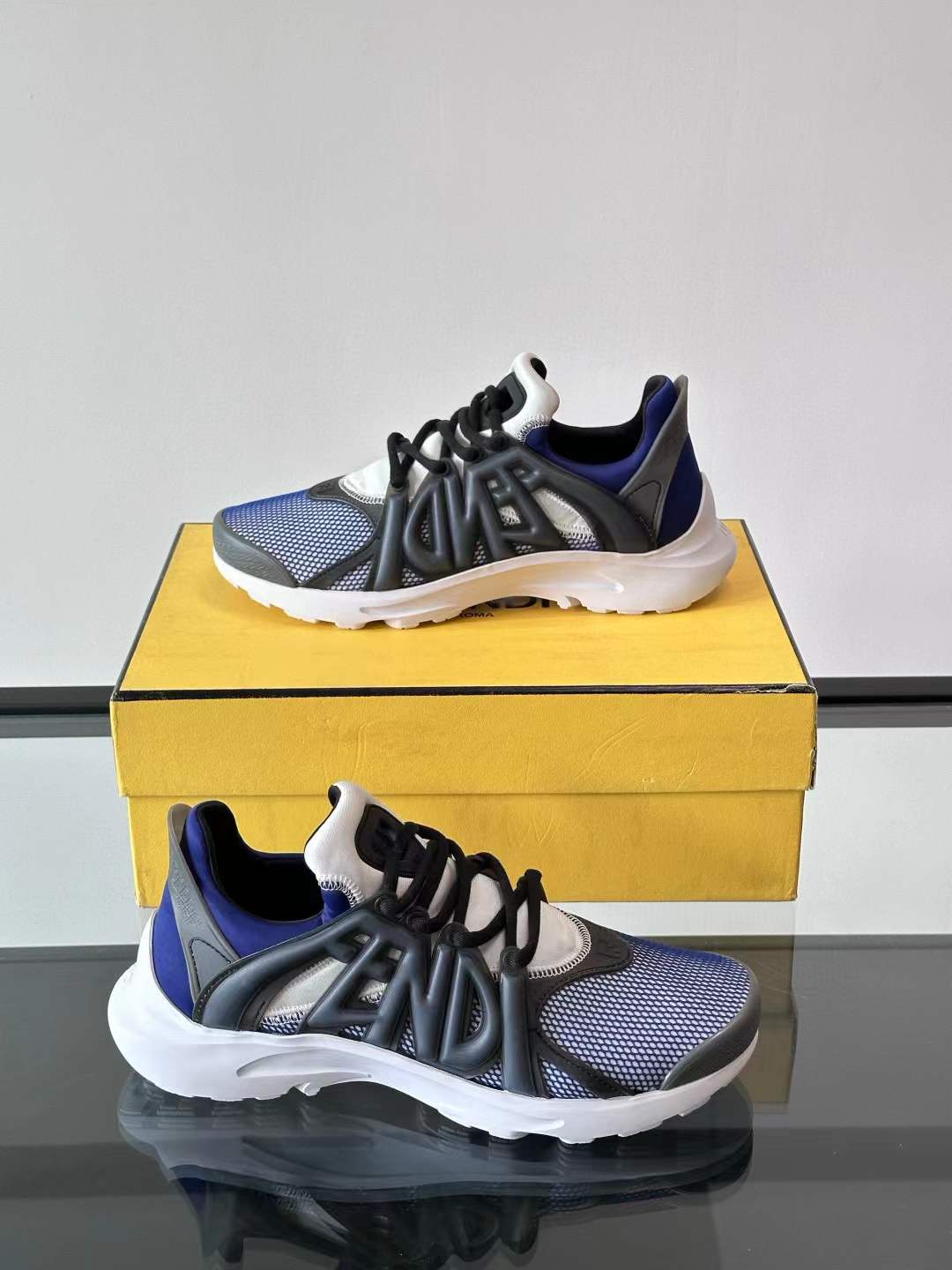 Fendi Tag technical mesh blue low-top sneakers