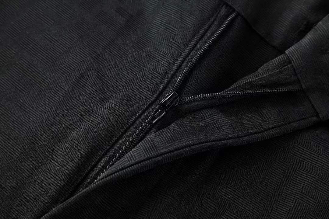 Fendi black fabric bermuda shorts with an FF motif jacquard