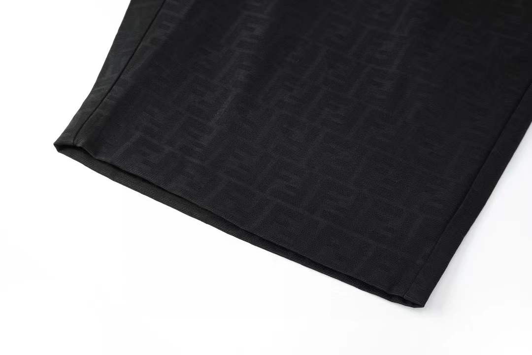 Fendi black fabric bermuda shorts with an FF motif jacquard