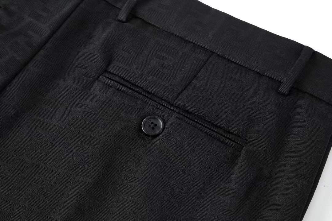 Fendi black fabric bermuda shorts with an FF motif jacquard