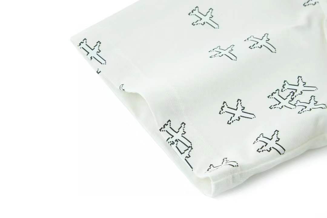 LV 2054 Planes Black T-Shirt whitewith a creative, bold design