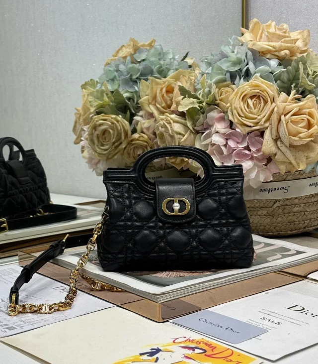 Dior Jolie Top Handle Black 18.5 x 13 x 8.5 cm