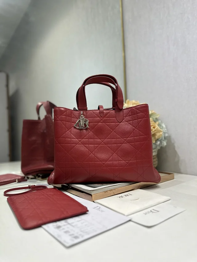 Dior Toujours bag in red Macrocannage calfskin medium