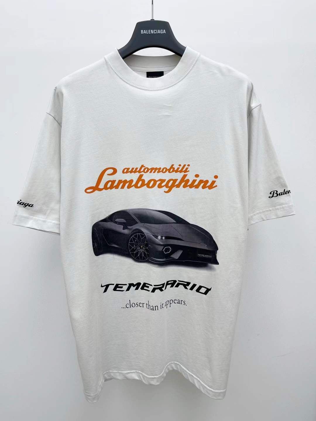 Balenciaga Automobili Lamborghini oversized T-shirt in "dirty white" or white