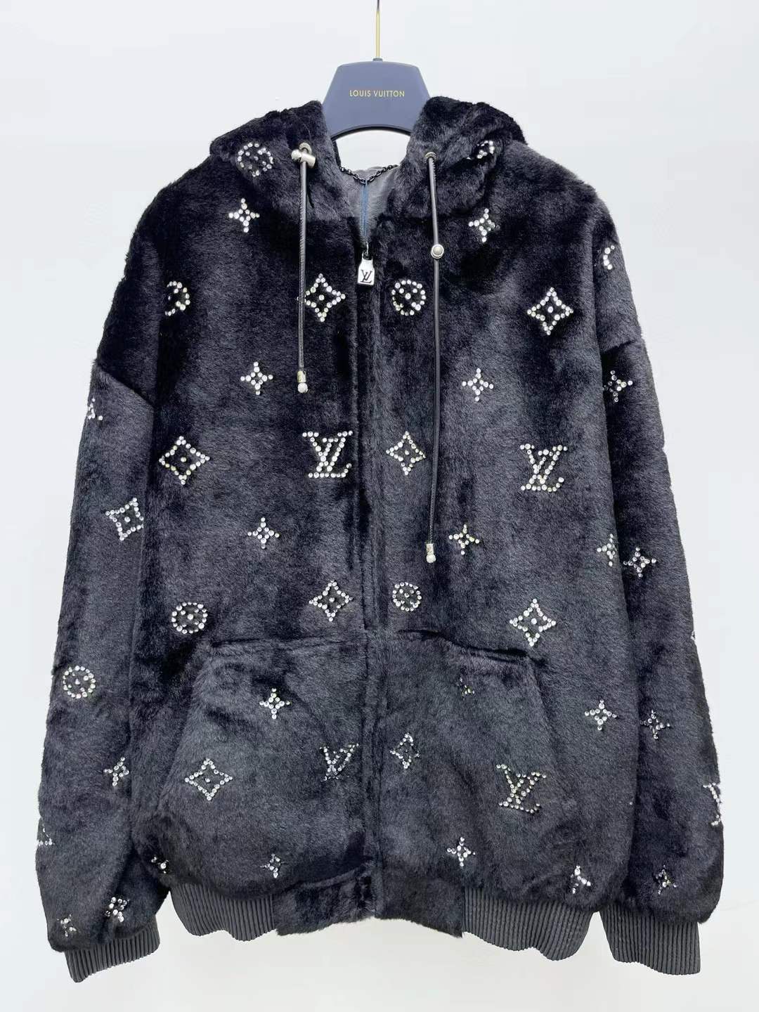 lv hoodie