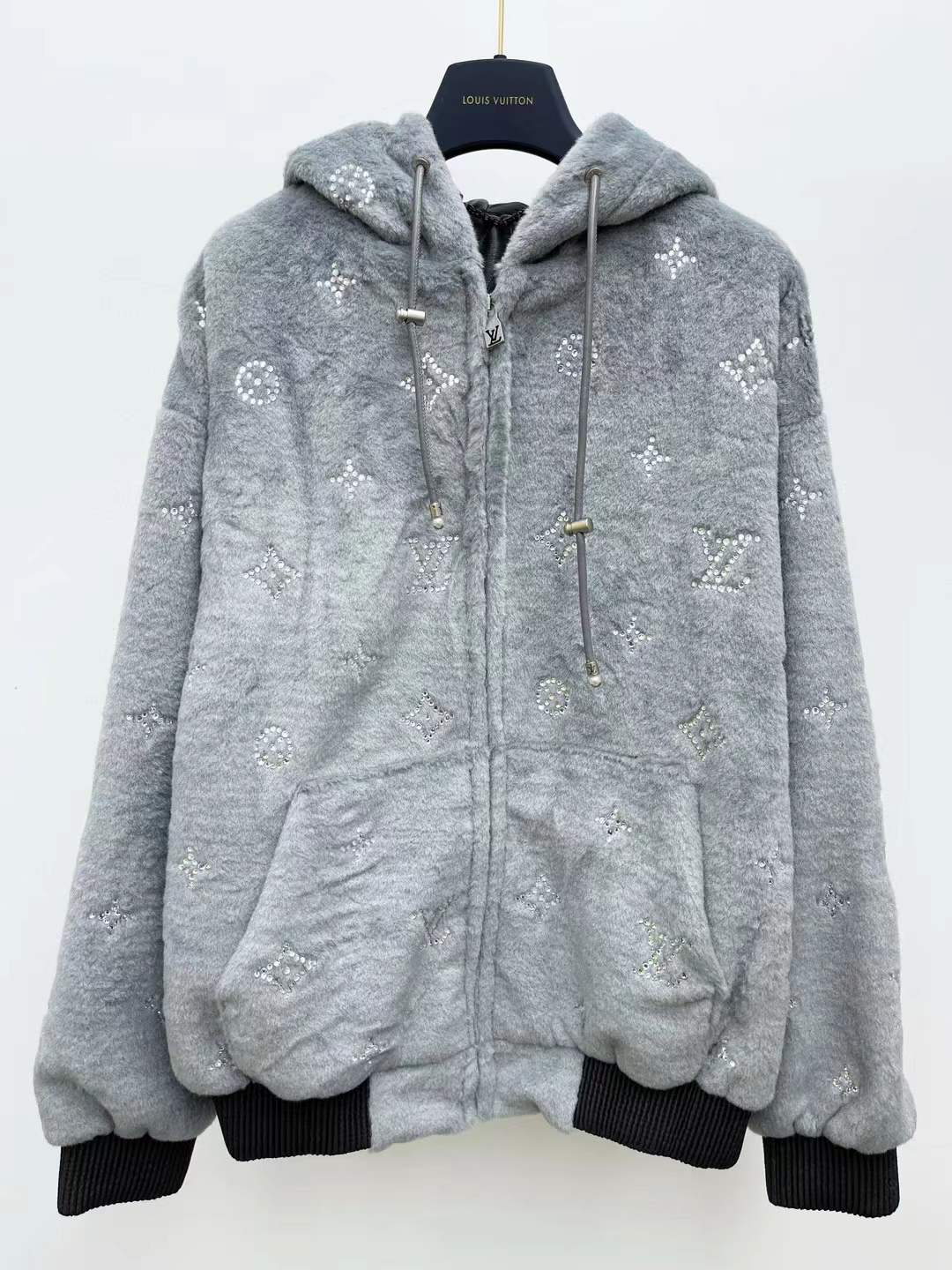 lv hoodie