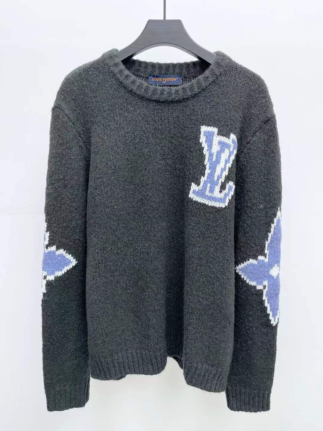 lv sweater