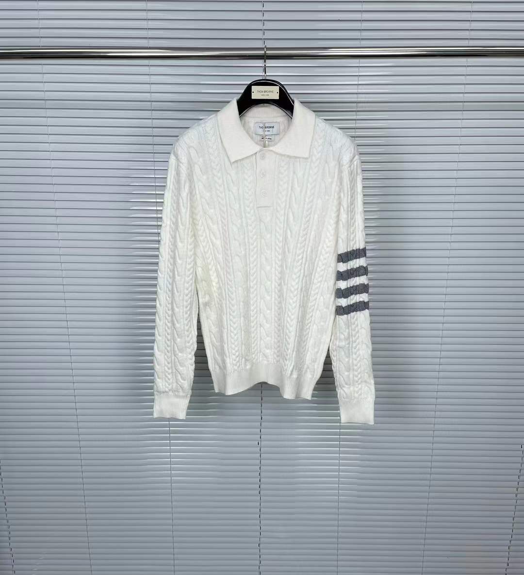 Thom Browne 4-Bar cable-knit ribbed polo shirt in white