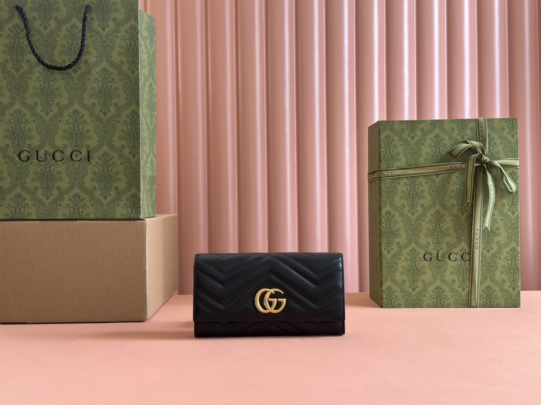 Gucci GG Marmont black quilted leather continental wallet