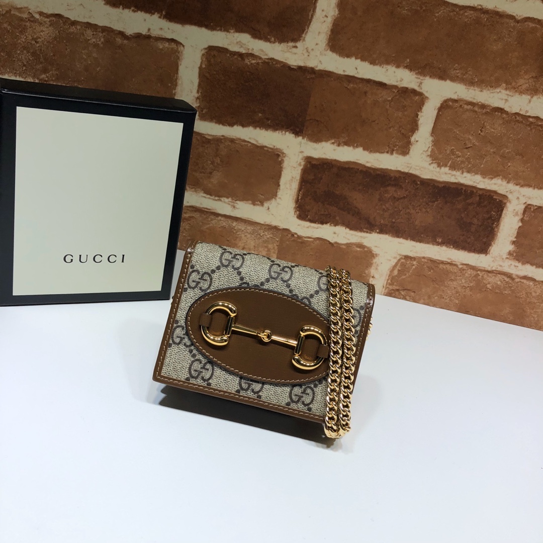 Gucci Horsebit 1955 card case wallet with chain in beige and ebony GG Supreme canvas with brown leather trim and gold-toned hardware