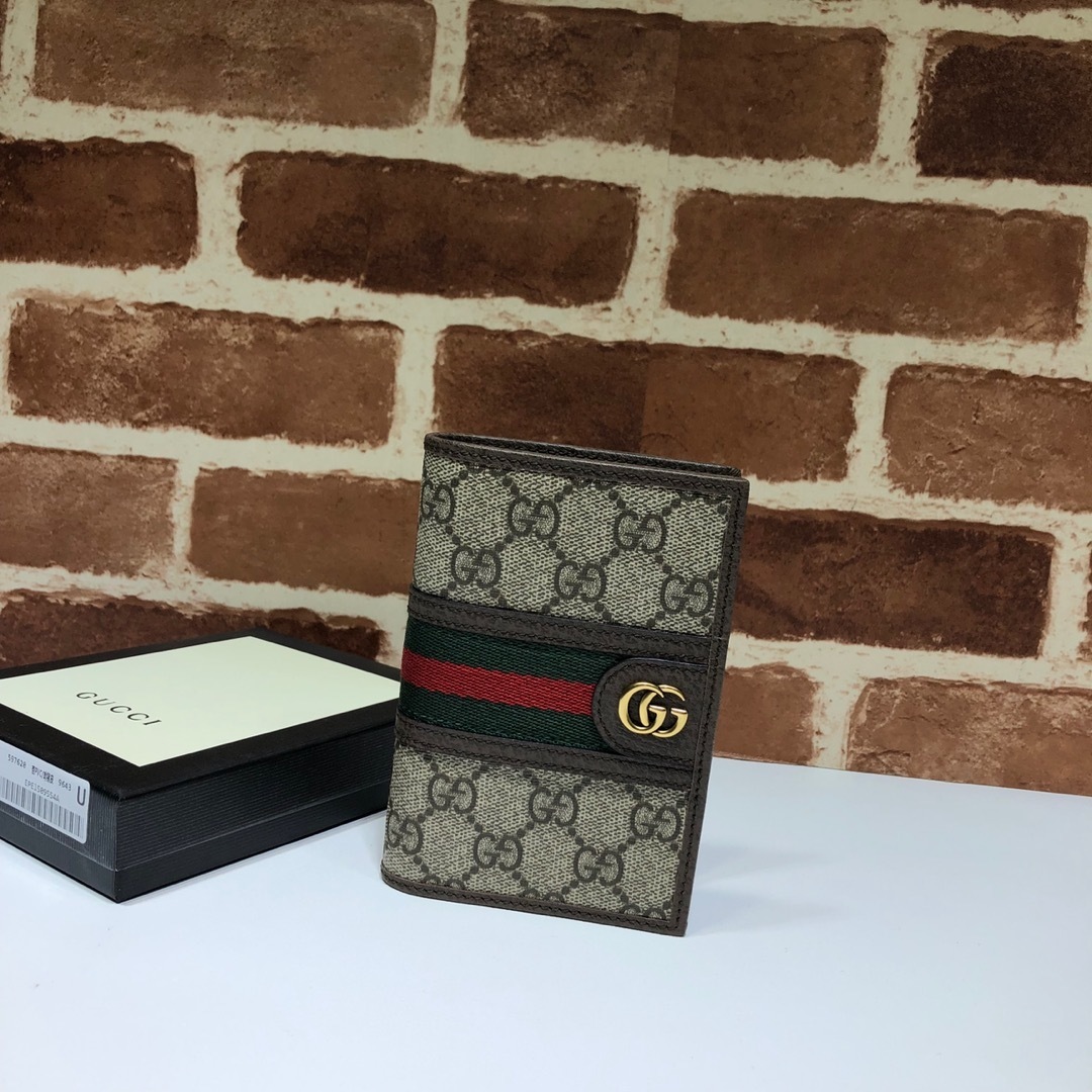 Gucci Passport Case