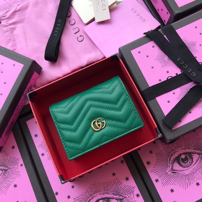 Gucci GG Marmont quilted-leather wallet in green