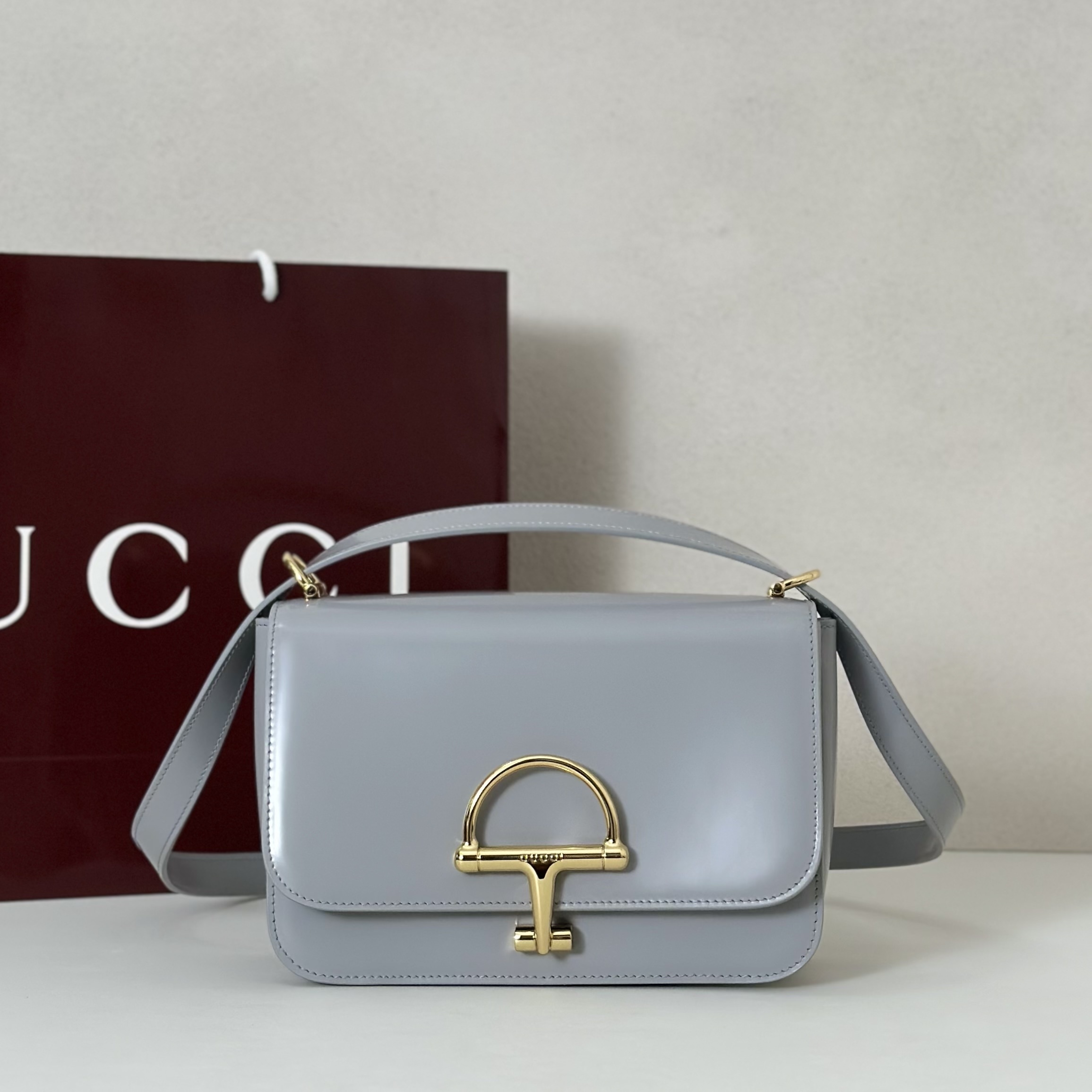 Gucci Siena small shoulder bag in light grey leather
