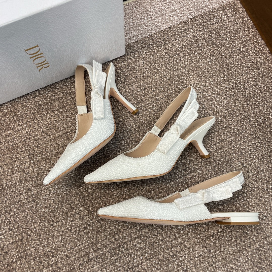 Dior J'Adior slingback pump in white embroidered cotton
