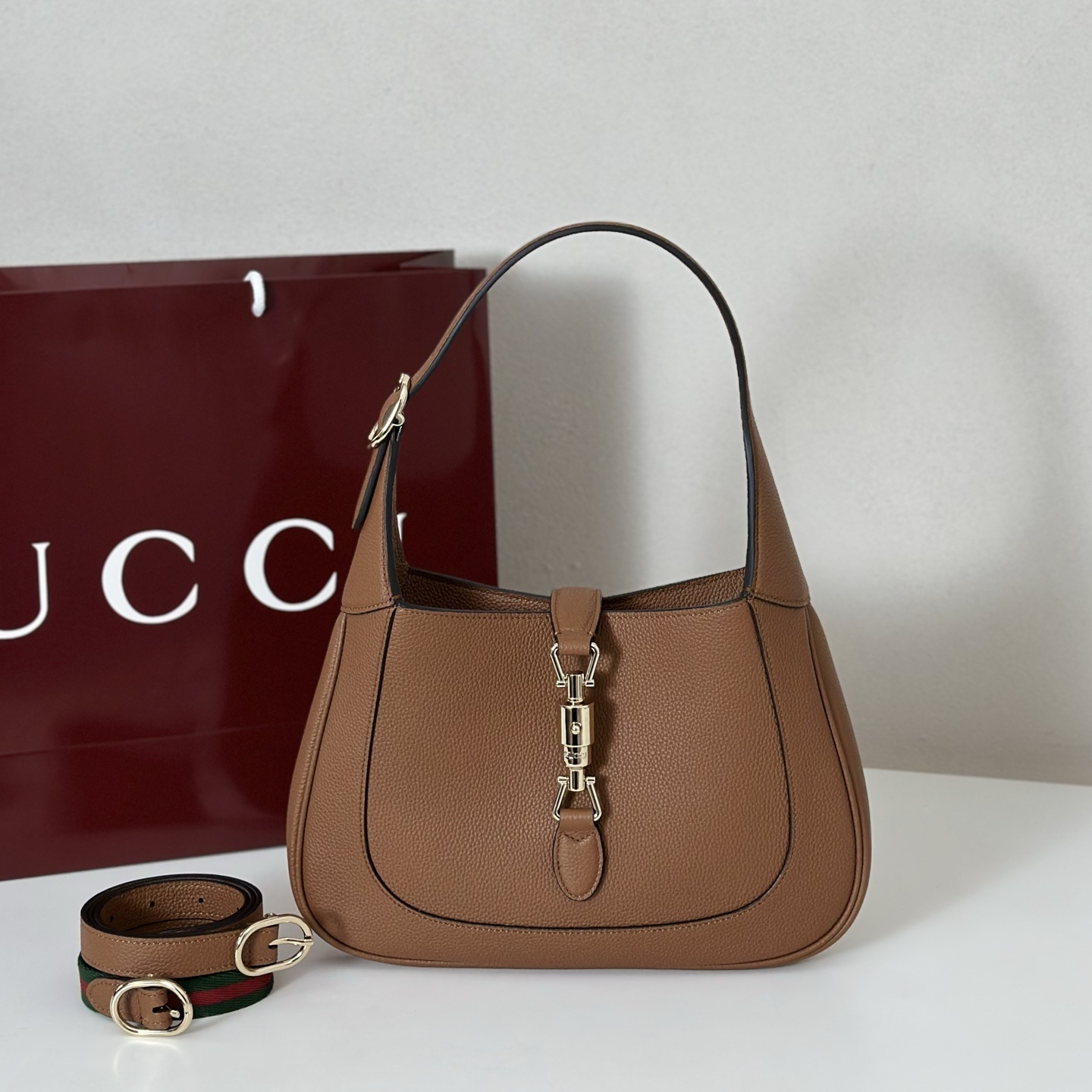 Gucci Jackie 1961 shoulder bag in brown leather