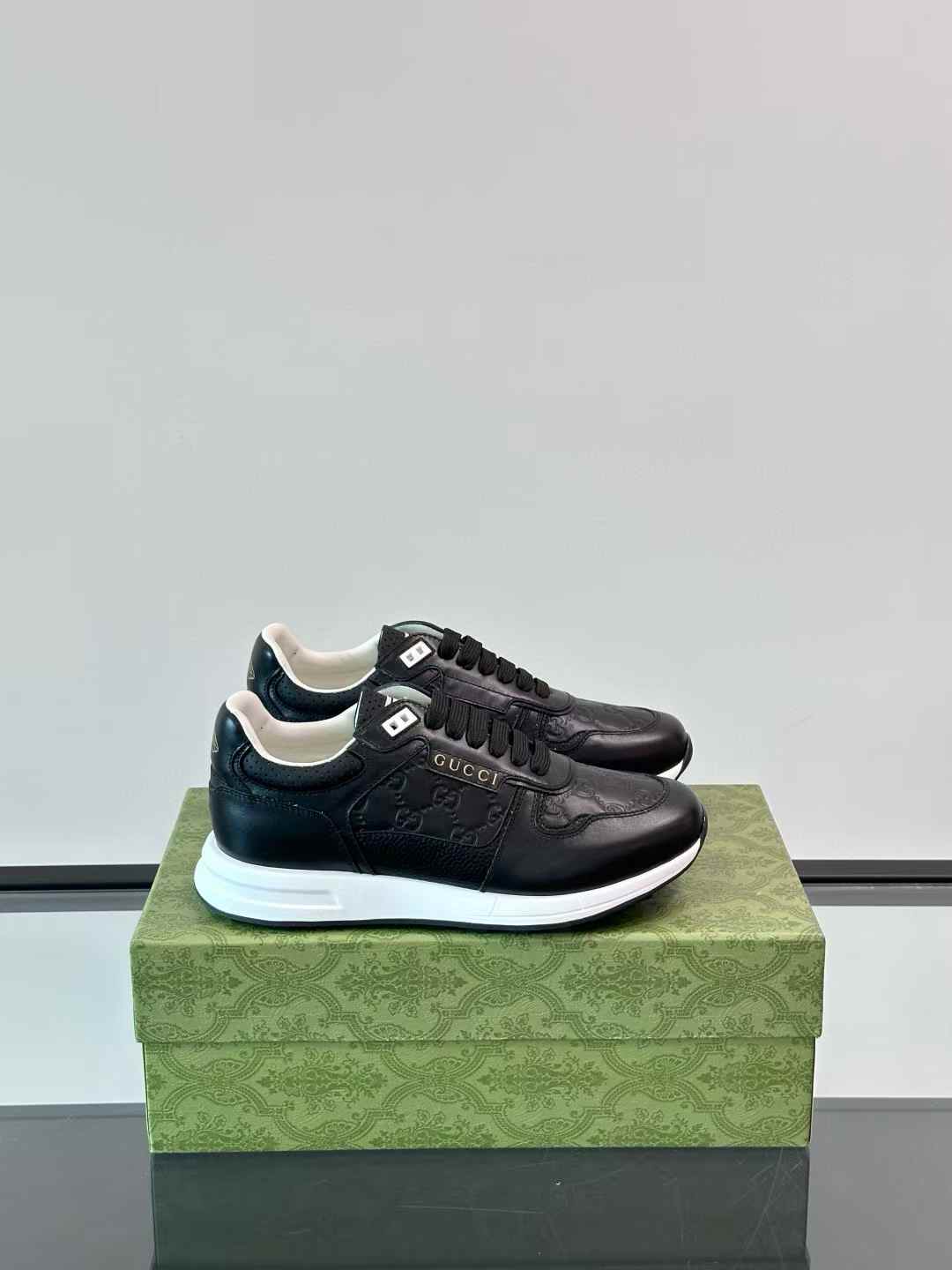 gucci black leather sneakers with a white sole