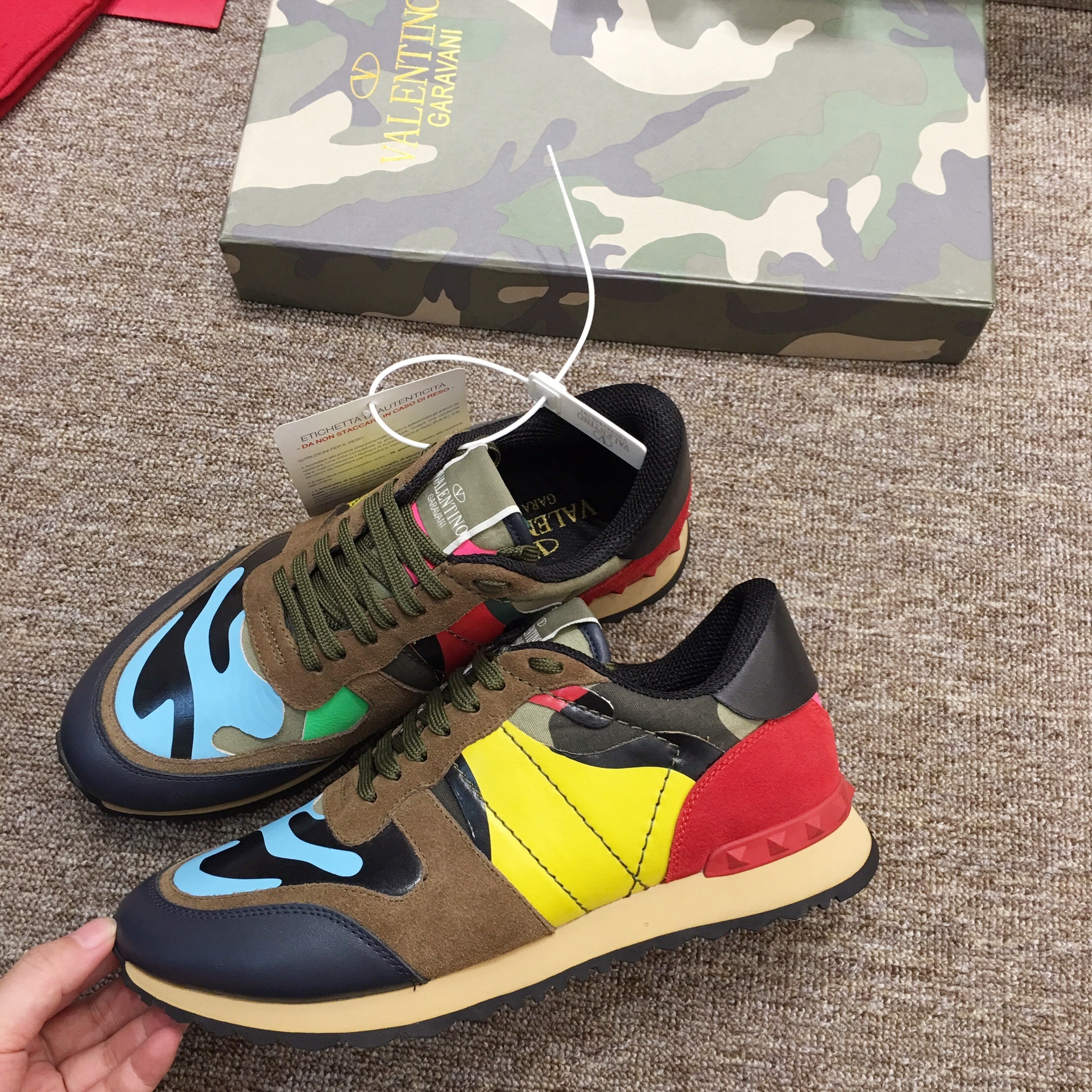 Valentino Sneaker