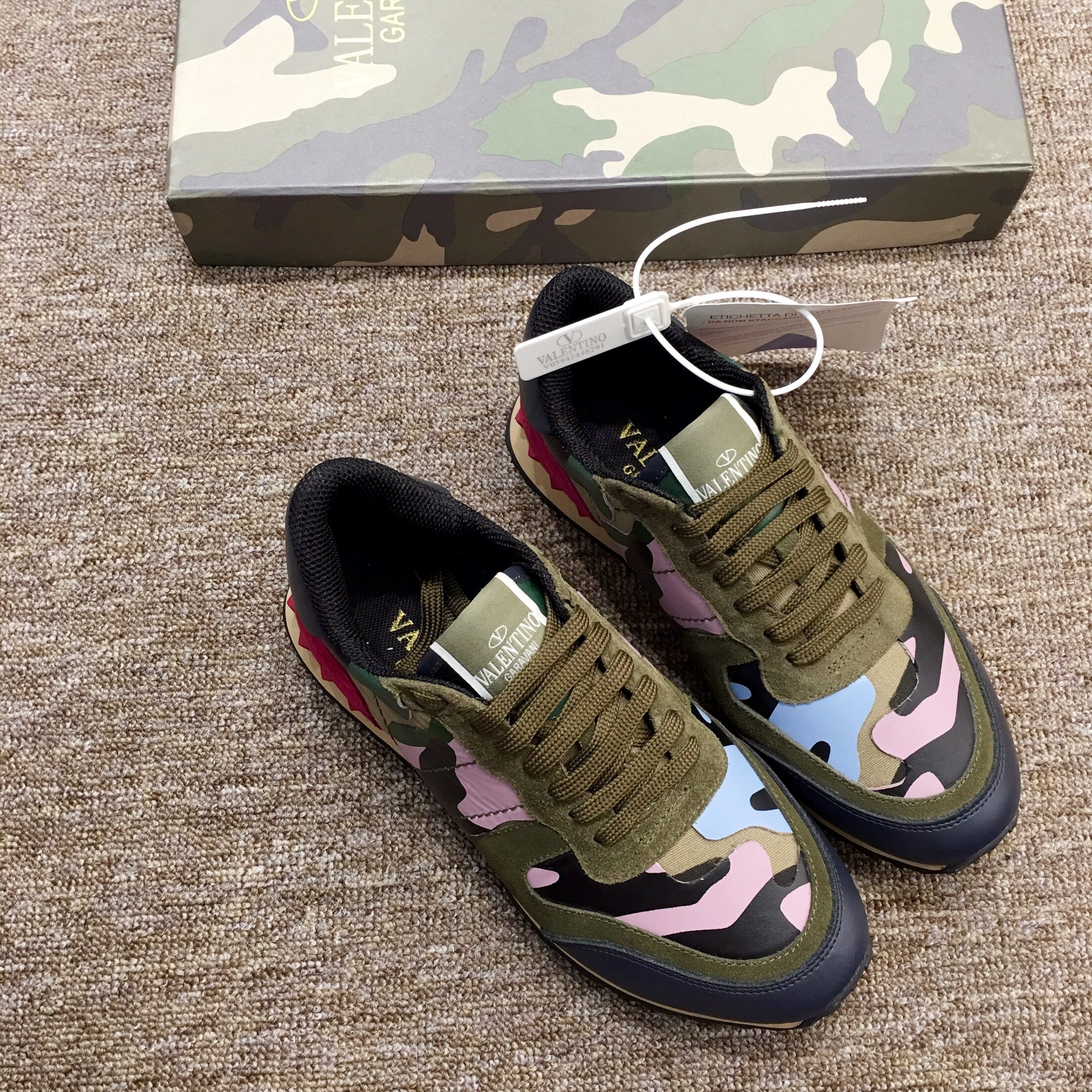 Valentino Sneaker