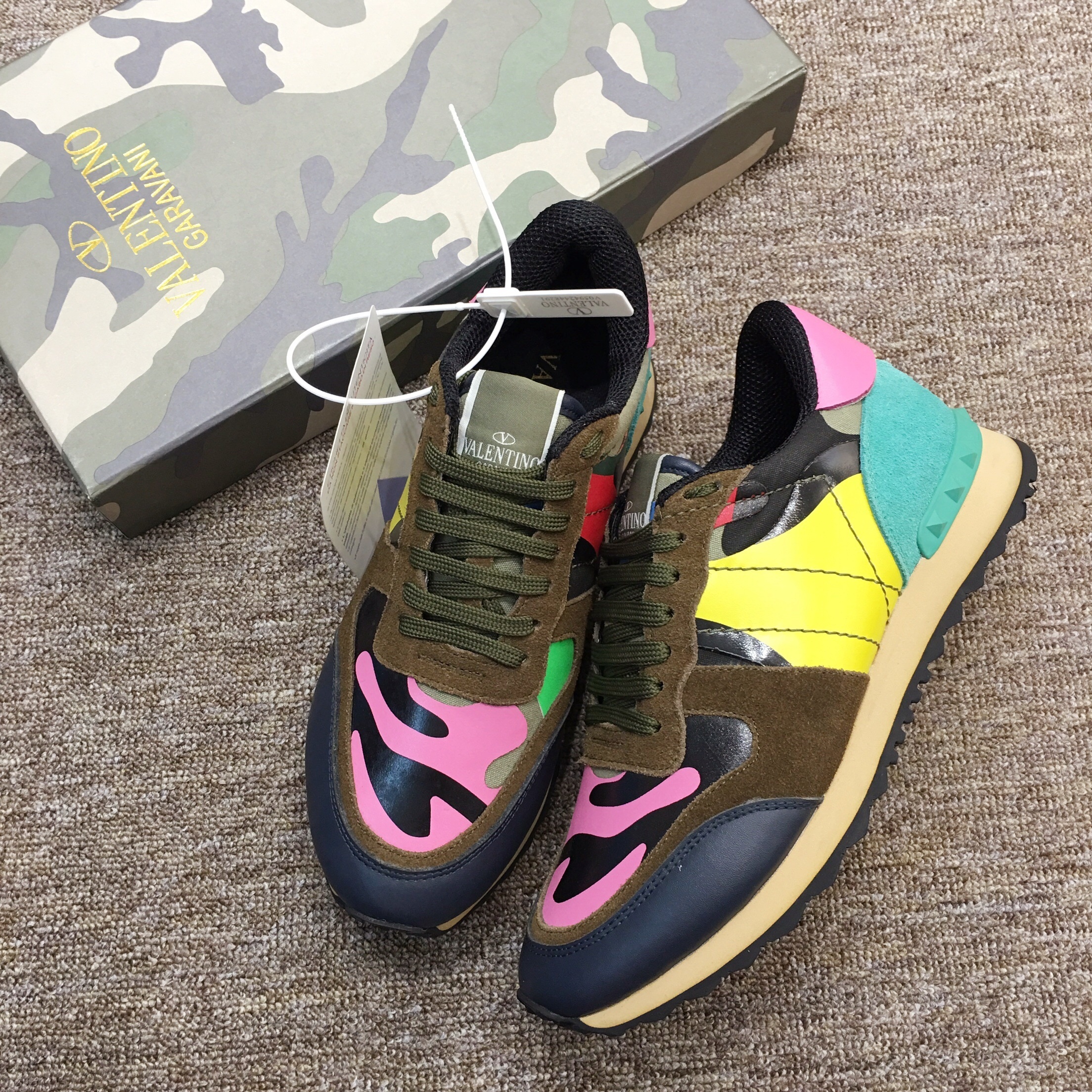 Valentino Sneaker