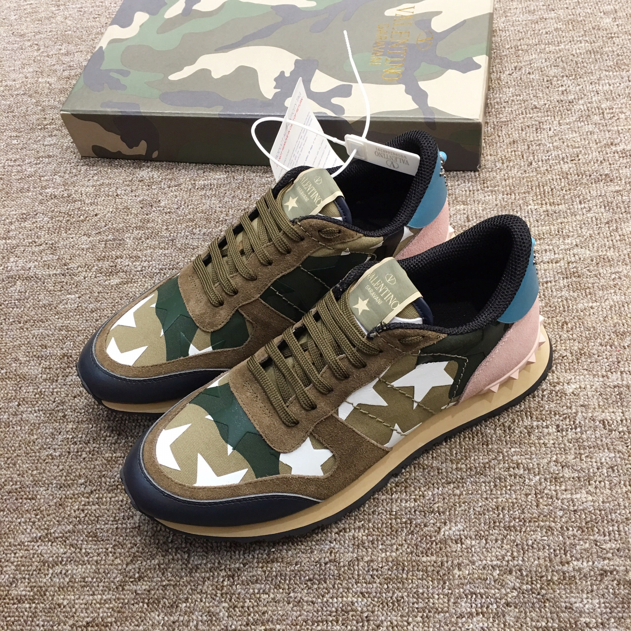 Valentino Sneaker
