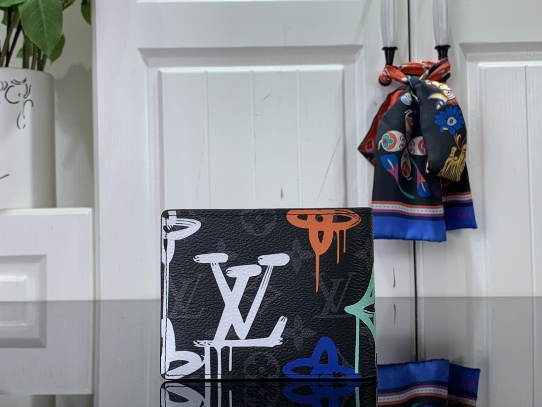 LV Wallet
