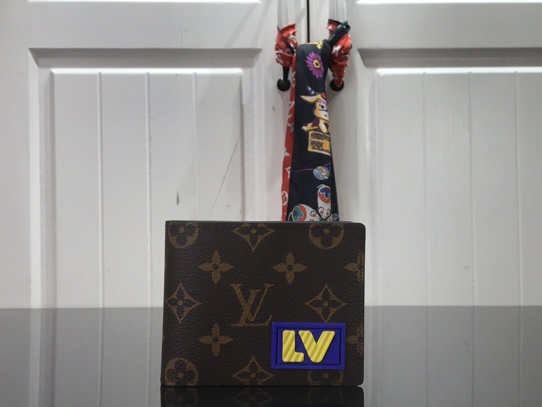 LV Wallet