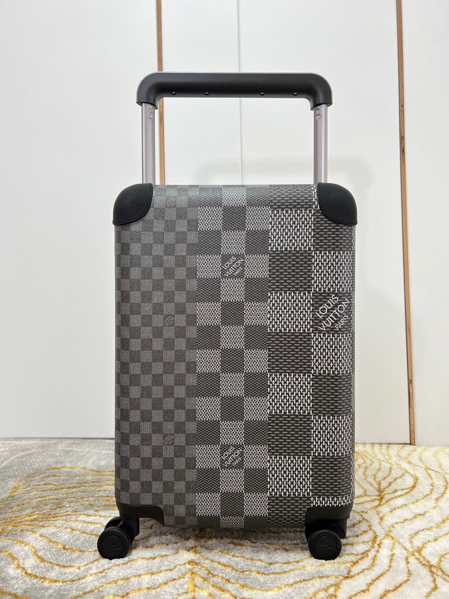 LV Horizon 55 rolling suitcase in the Damier Graphite canvas pattern