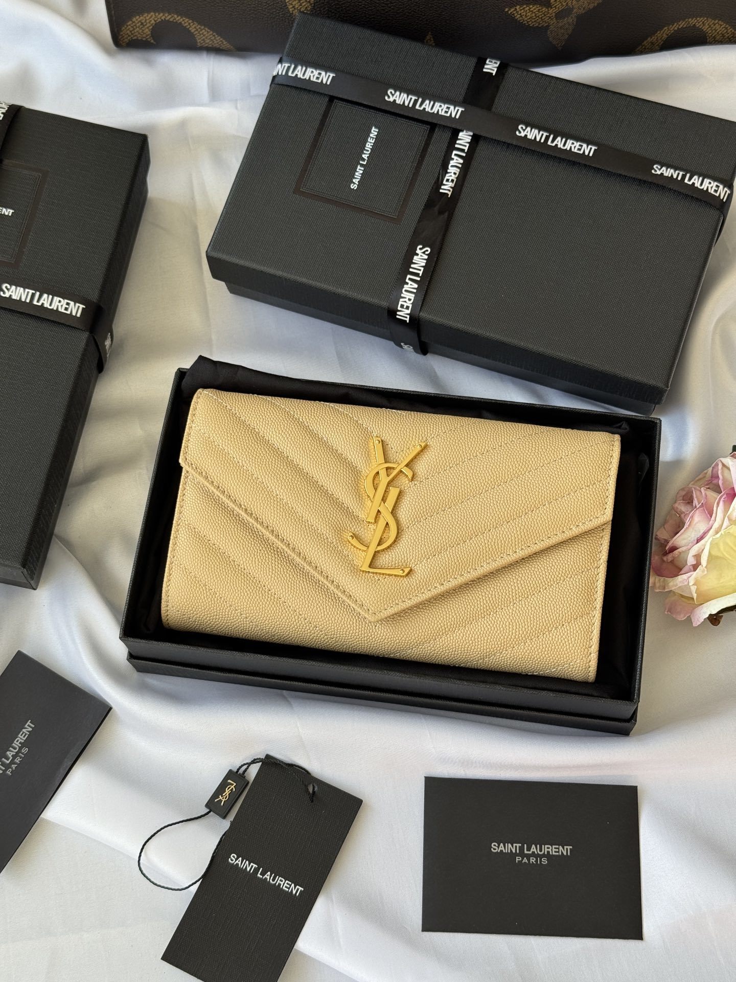 YSL Cassandre matelassé envelope wallet Beige